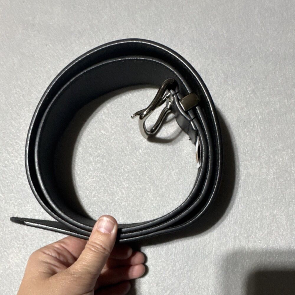 Carhartt Men's Black Dress Belt Size 42 Buckle Logo Adjustable Classic Style
